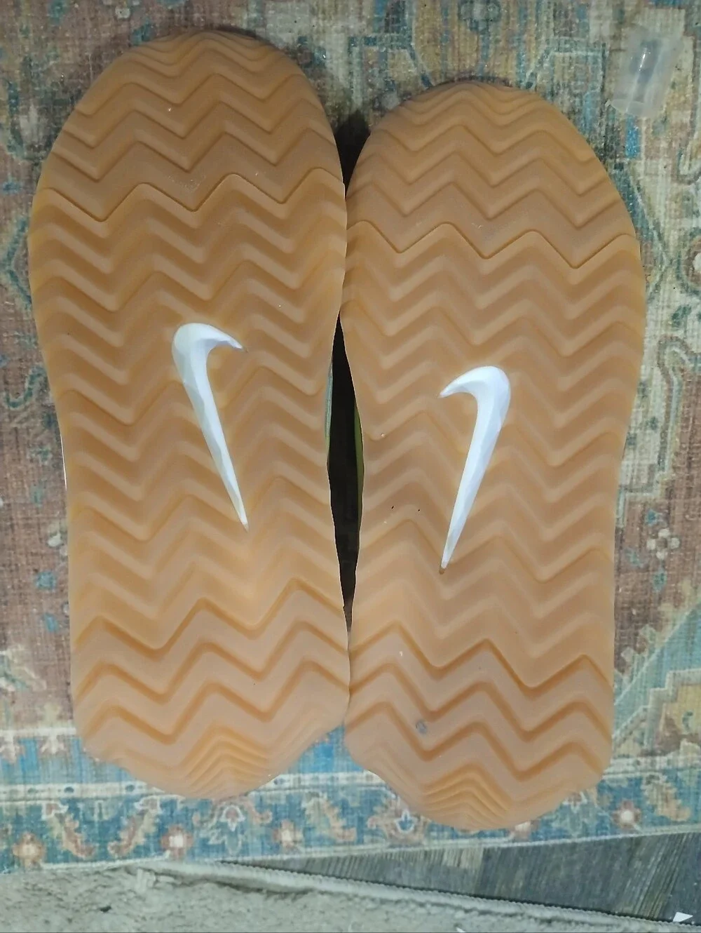 Nike Sneaker